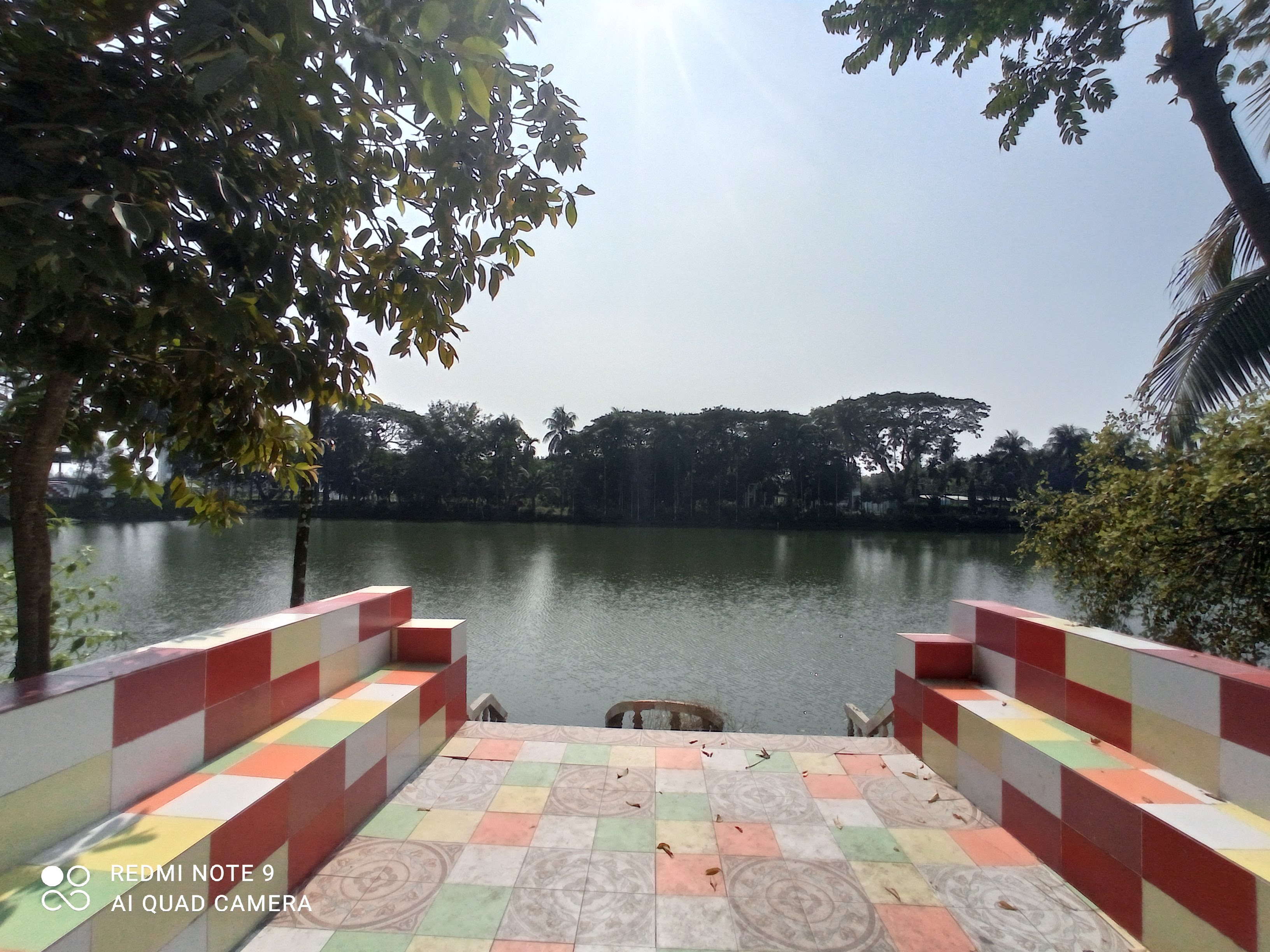 Lakeside terrace at Mohera