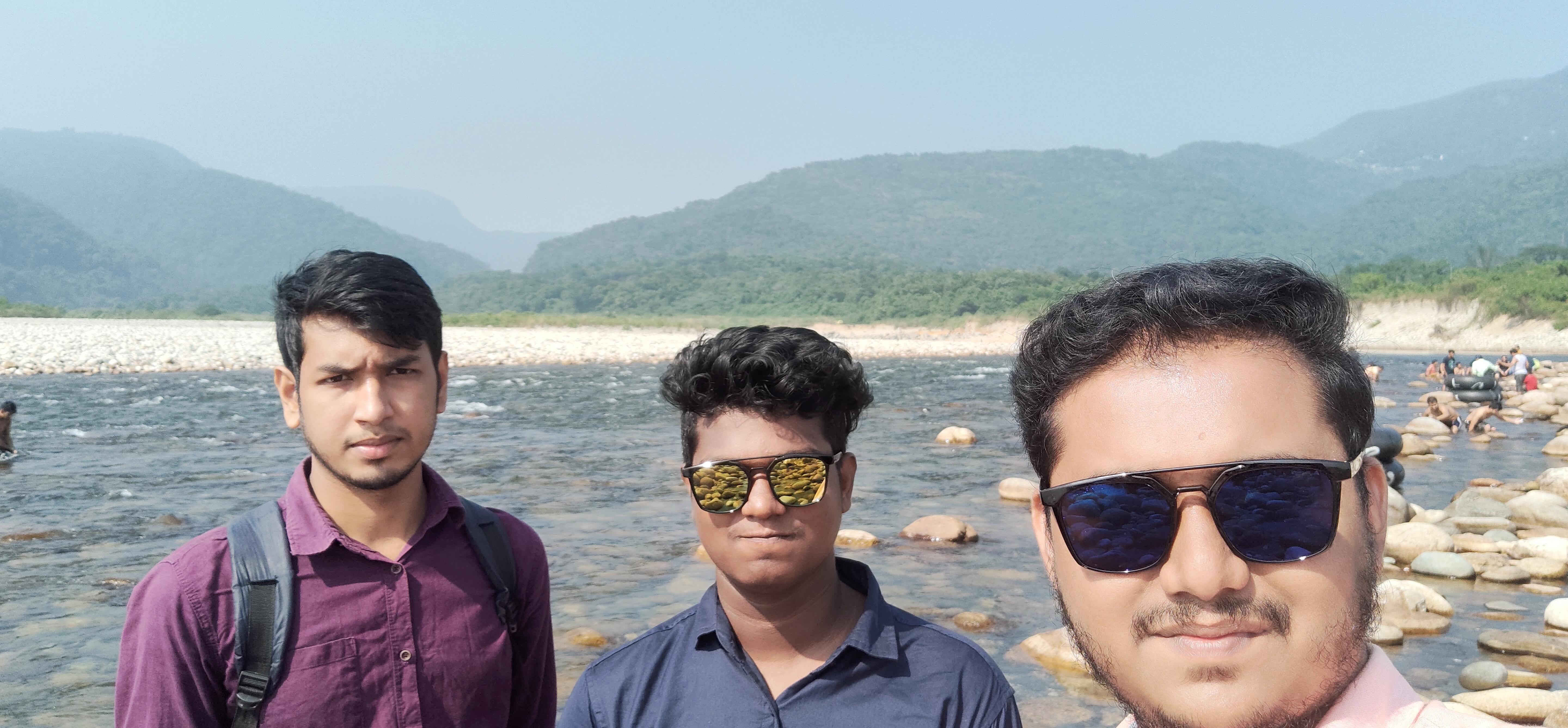 Relaxing by the water at Sada Pathor
